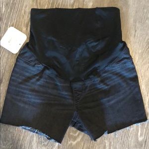 Isabel Maternity Midi Shorts